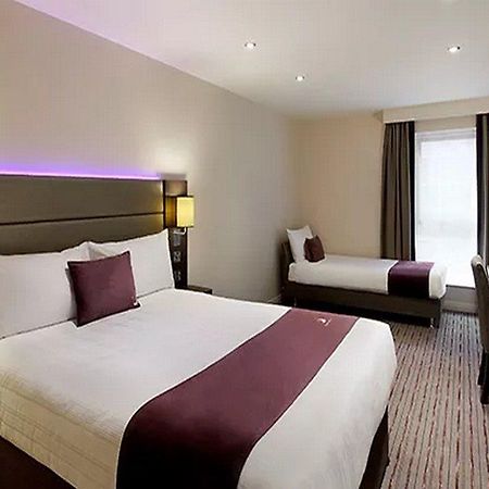 Premier Inn Premier Inn Silverstone Syresham Zewnętrze zdjęcie