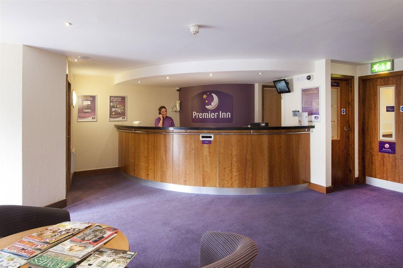 Premier Inn Premier Inn Silverstone Syresham Zewnętrze zdjęcie