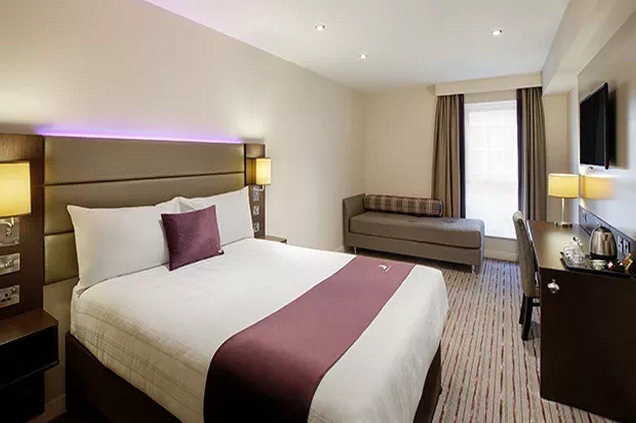 Premier Inn Premier Inn Silverstone Syresham Zewnętrze zdjęcie