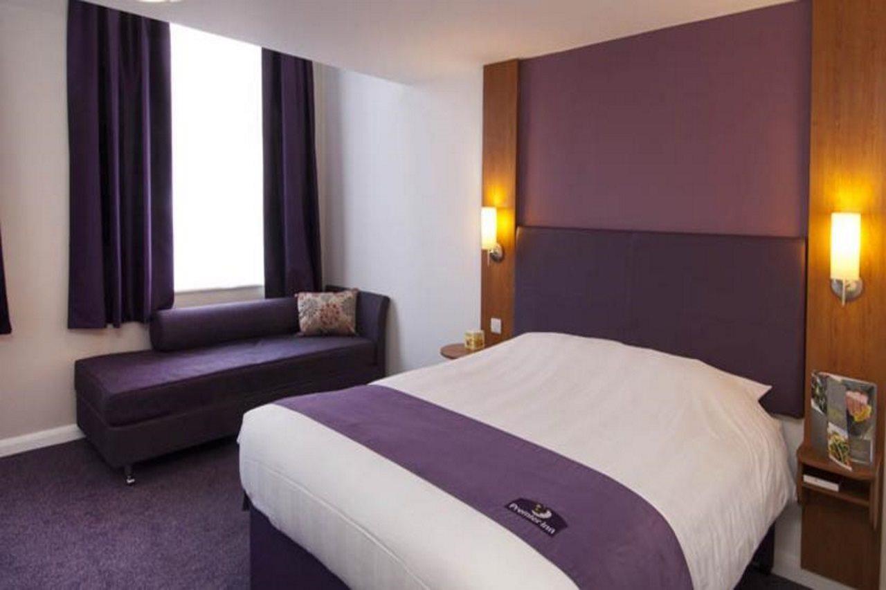 Premier Inn Premier Inn Silverstone Syresham Zewnętrze zdjęcie