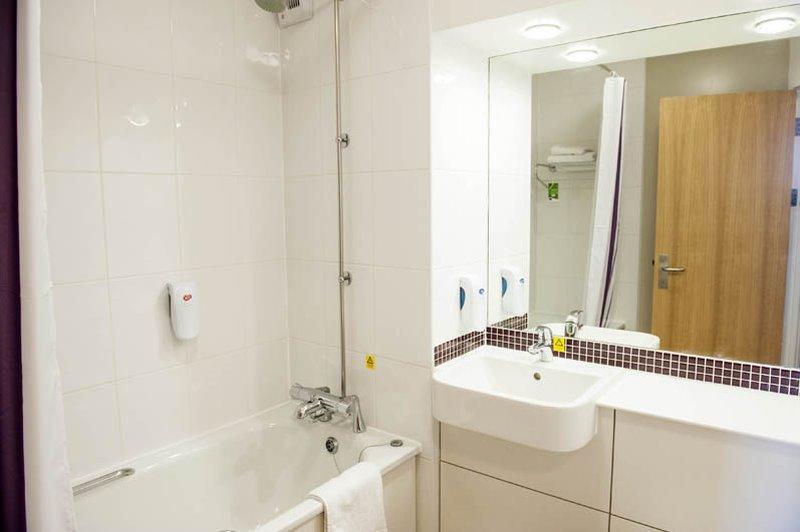 Premier Inn Premier Inn Silverstone Syresham Zewnętrze zdjęcie